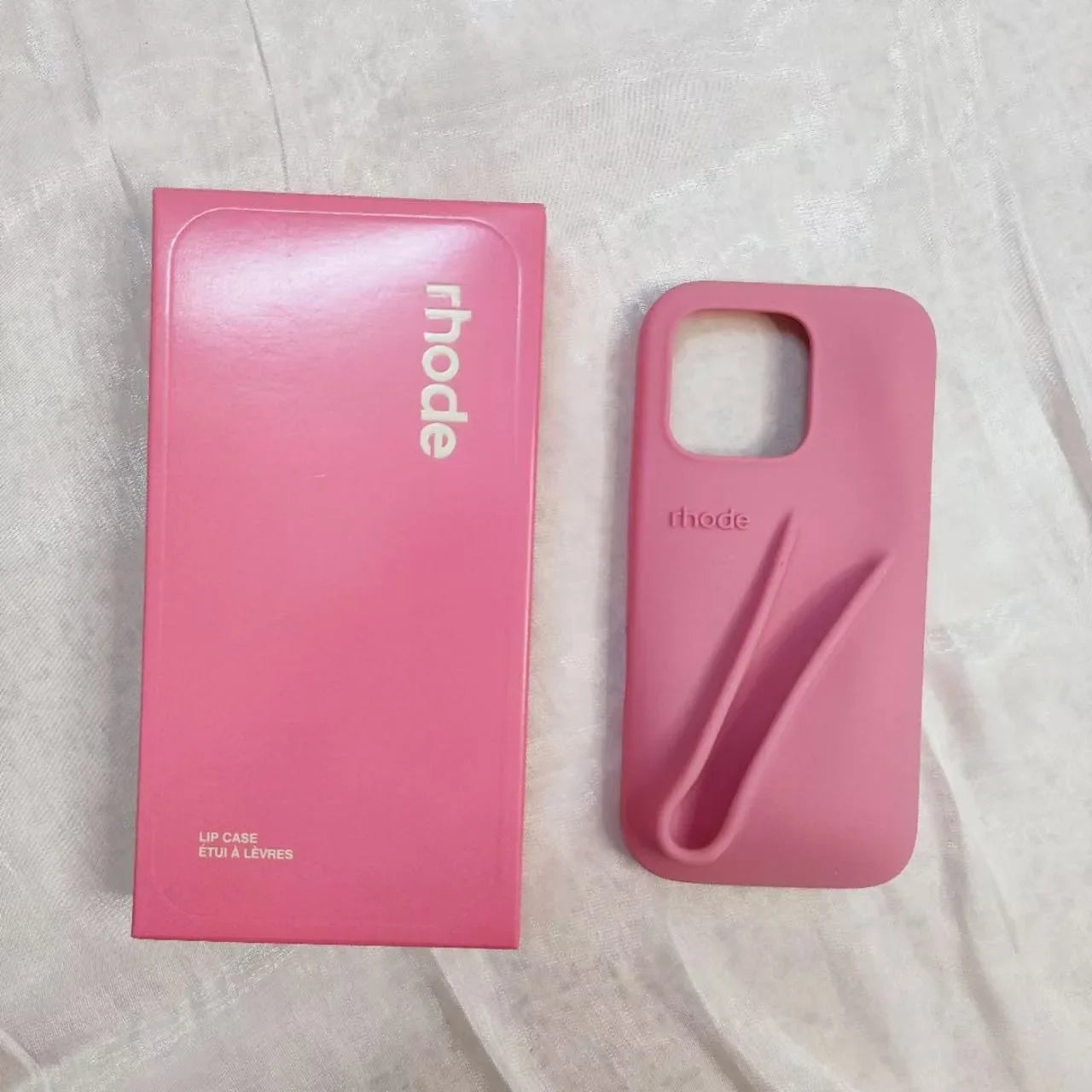 Custodia per telefono in silicone Rhode con scatola per iPhone 16, 15, 14, 13, 12 Pro Max Plus, custodia portatile per lucidalabbra e rossetto.